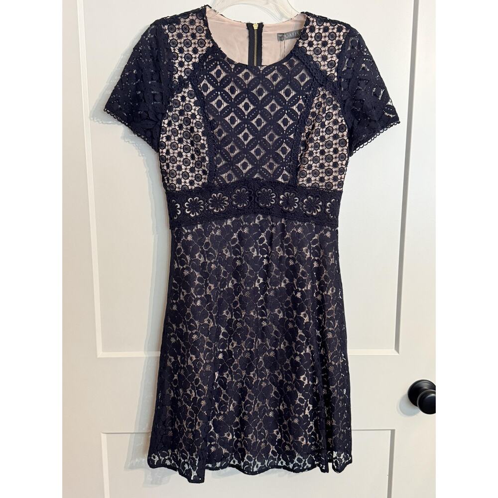 Oasis Dress Sz 10 Black Lace Floral Short Sleeve Fit Flare Knee Length Party CBK